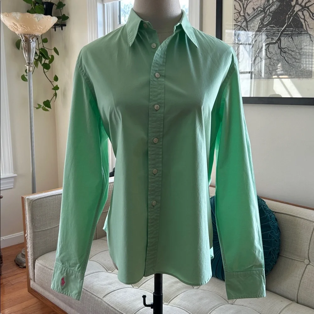 Ralph Lauren Cotton Button Down in Pistachio - Picture 5 of 7